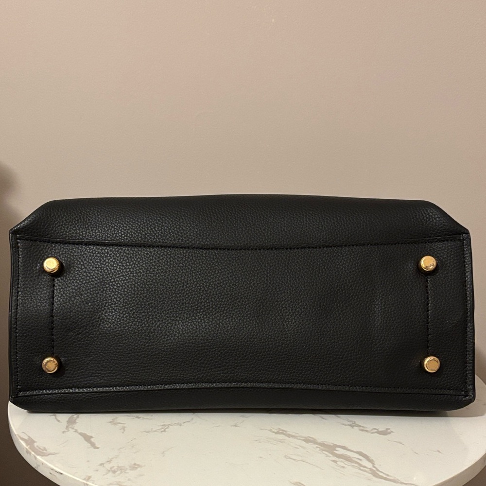 Coach Willow Black Tote Bag - Picture 4 of 10